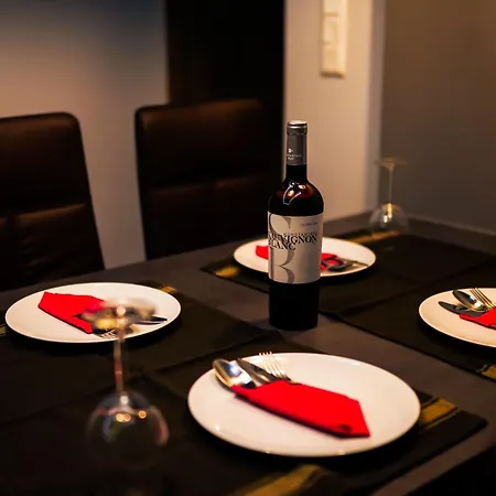 P & K Design Ltd Flats Apartament